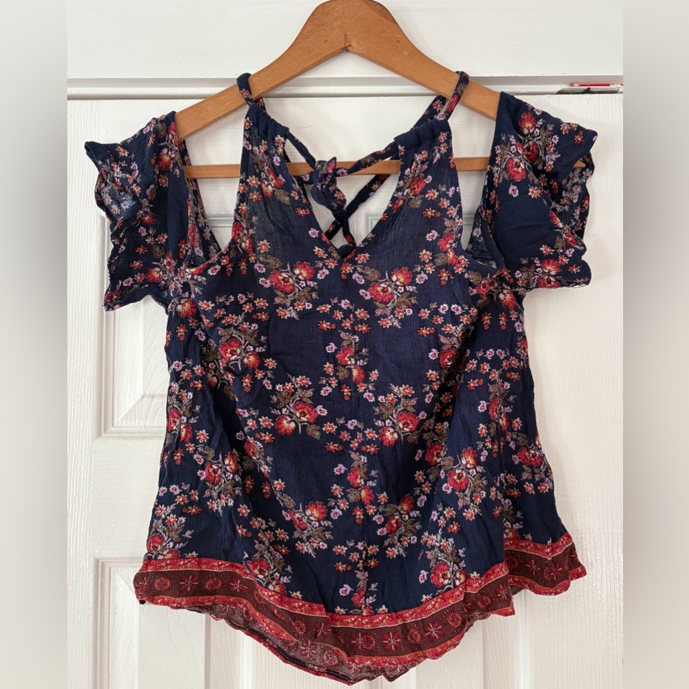 Chloe + Katie Floral Navy and Red Boho Top Size Large